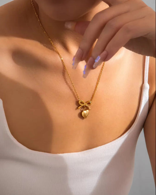Amora Bow Heart Necklace - Zenee - Necklaces