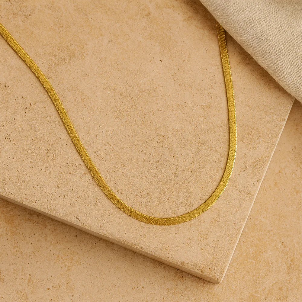 Aurelia Sleek Snake Chain Necklace - Zenee - Necklaces