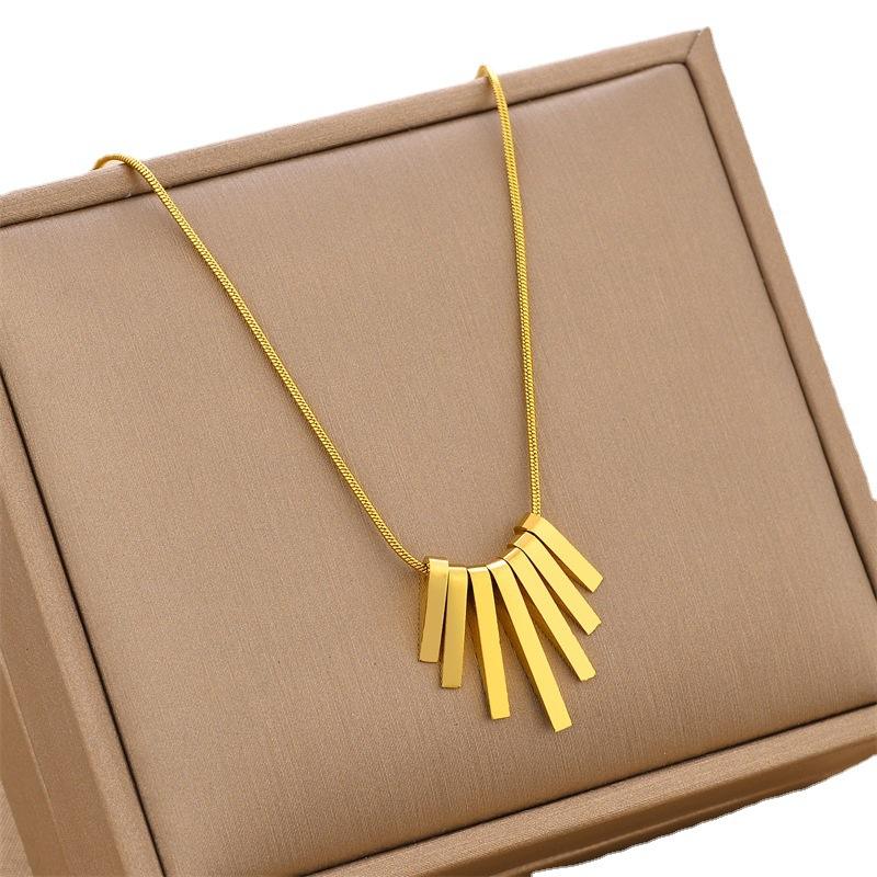 Aurielle Drop Bar Necklace - Zenee - Necklaces