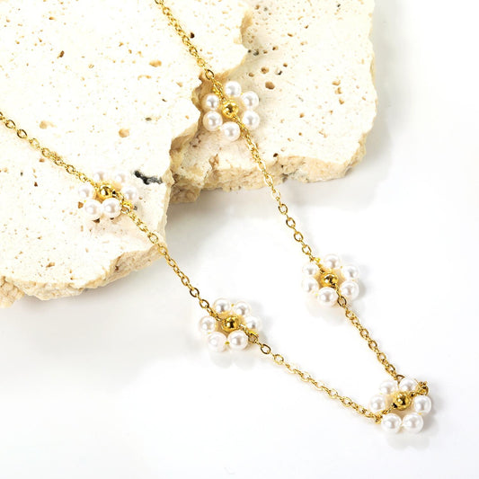 Daisy Pearl Whisper Necklace - Zenee - Necklaces