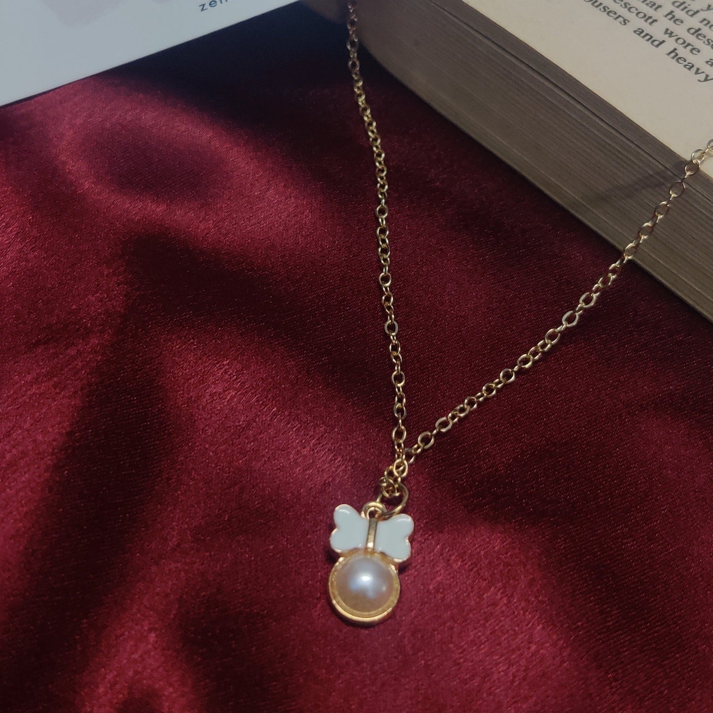 Bow with Pearl Pendant Necklace - Zenee.in-Necklaces