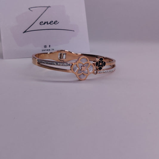 Ella Clover Bracelet - Zenee.in-Bracelets