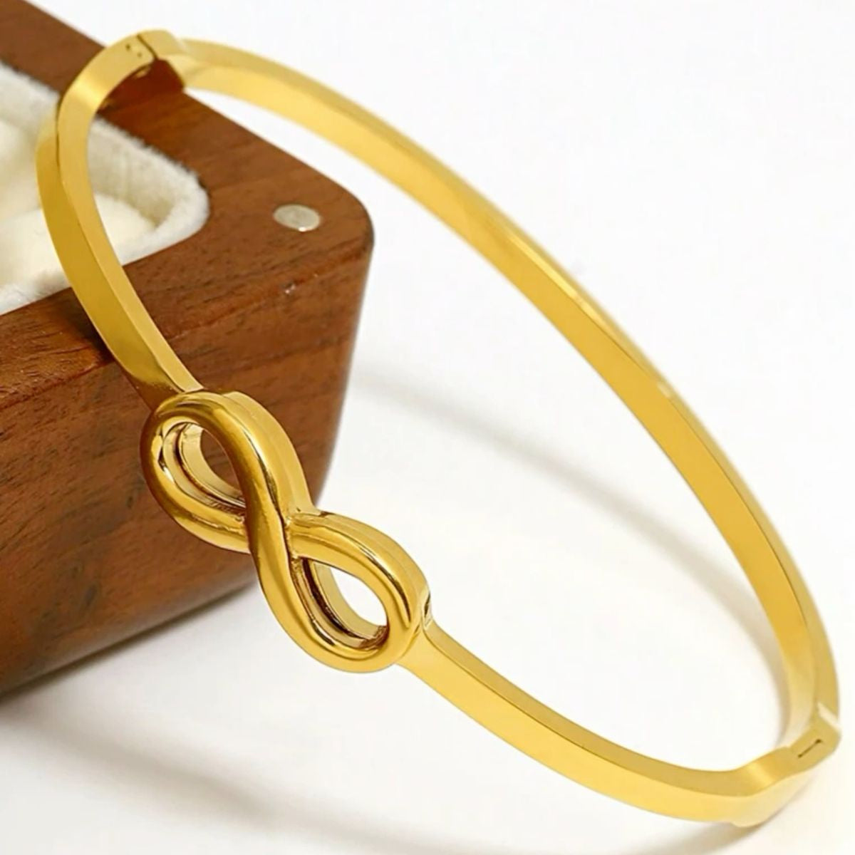 Infinity Glow Baby Bracelet