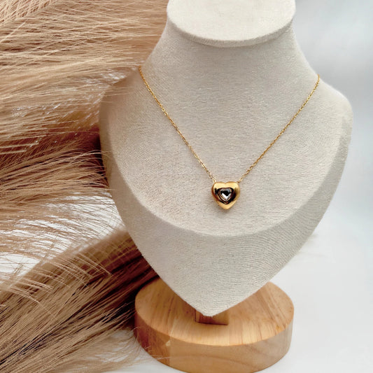 Amora Crystal Heart Pendant Necklace - Zenee - Necklaces