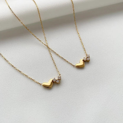 Amora Heart Necklace - Zenee - Necklaces
