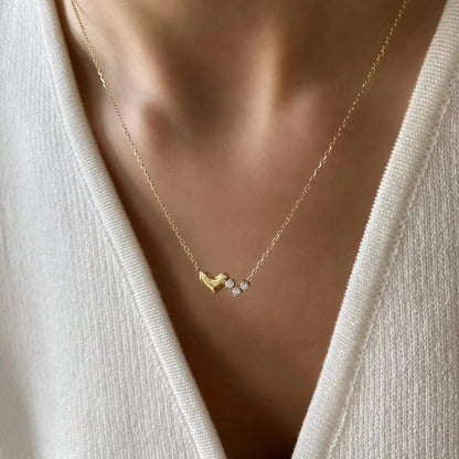 Amora Heart Necklace - Zenee - Necklaces