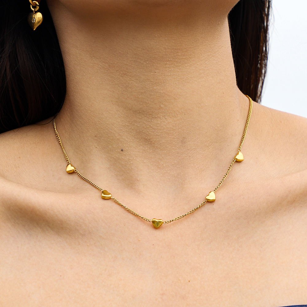 Amora Heart Station Necklace - Zenee - Necklaces