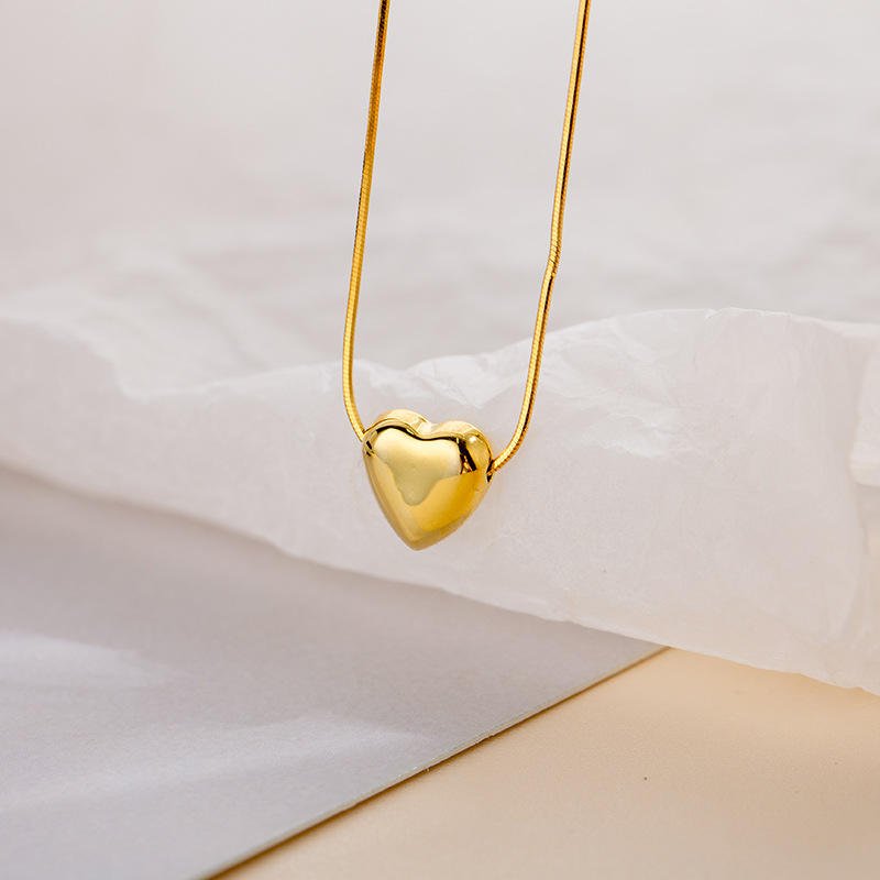 Amora Puffy Heart Snake Chain Necklace - Zenee - Necklaces