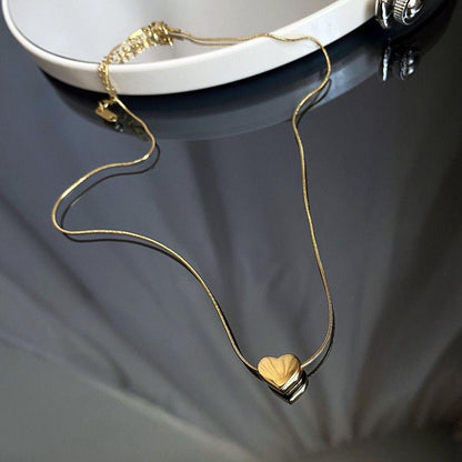 Amora Puffy Heart Snake Chain Necklace - Zenee - Necklaces