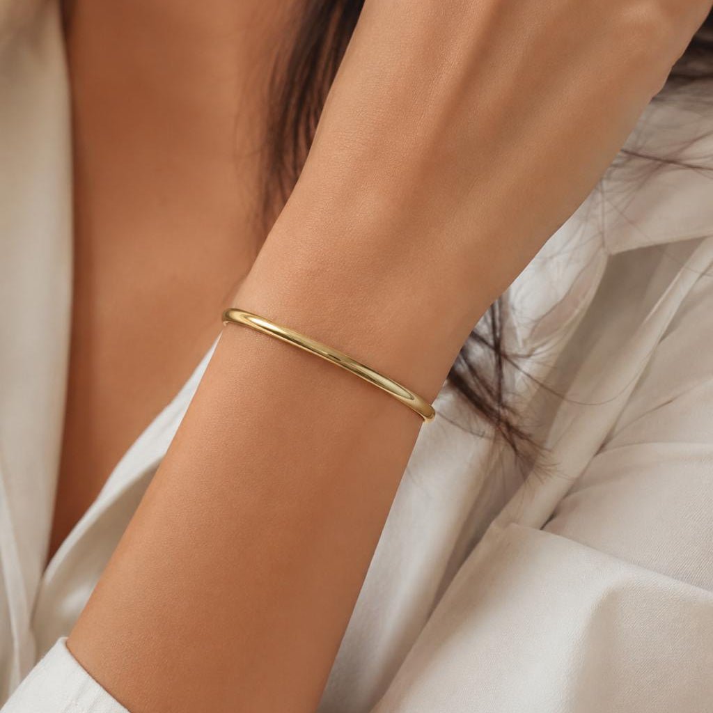 Aurelia Sleek Bangle - Zenee - Bracelets