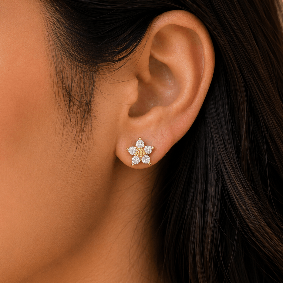 Blossia Spark Studs - Zenee - Earrings
