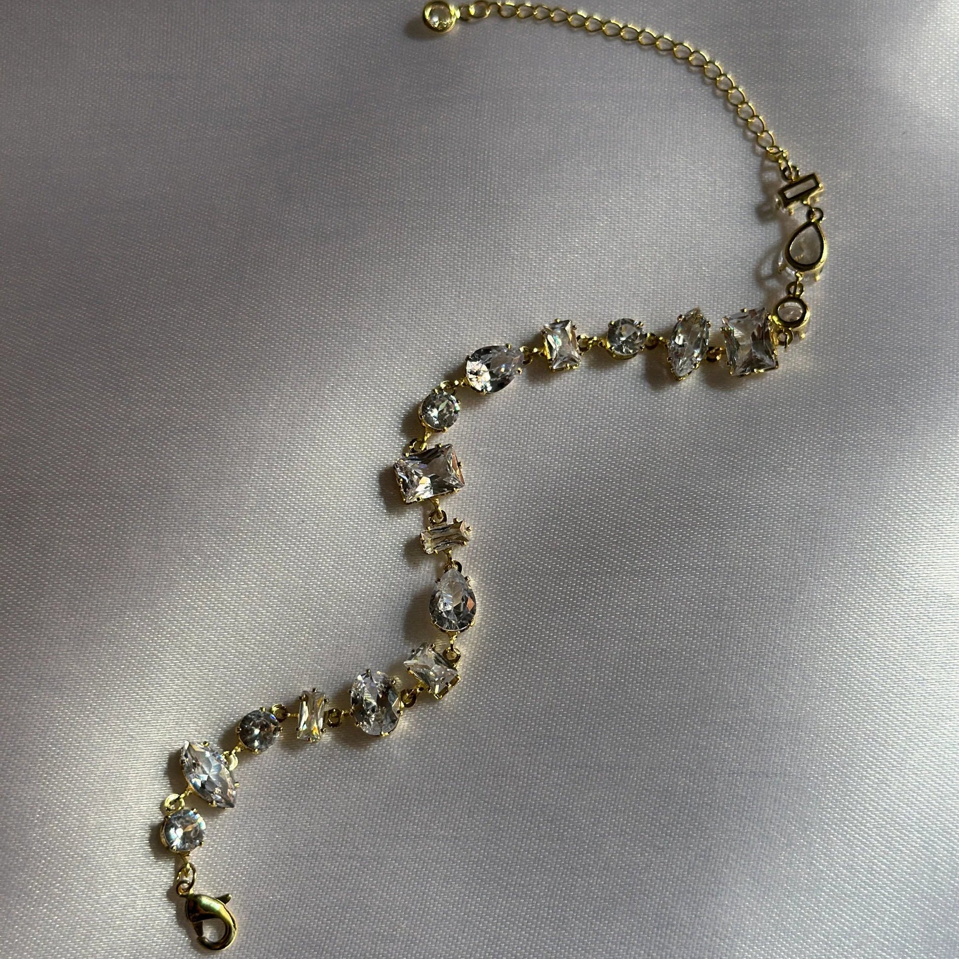 Celestia Luxe Bracelet - Zenee - Bracelets