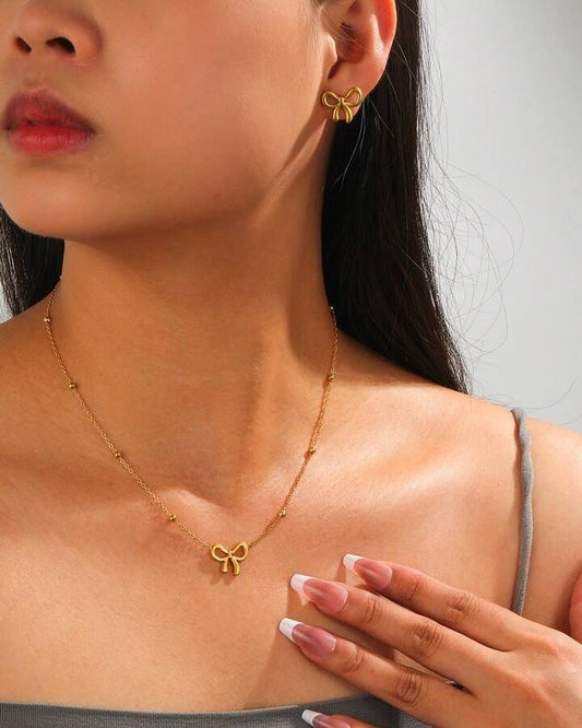 Coquette Bow Charm Necklace - Zenee - Necklaces
