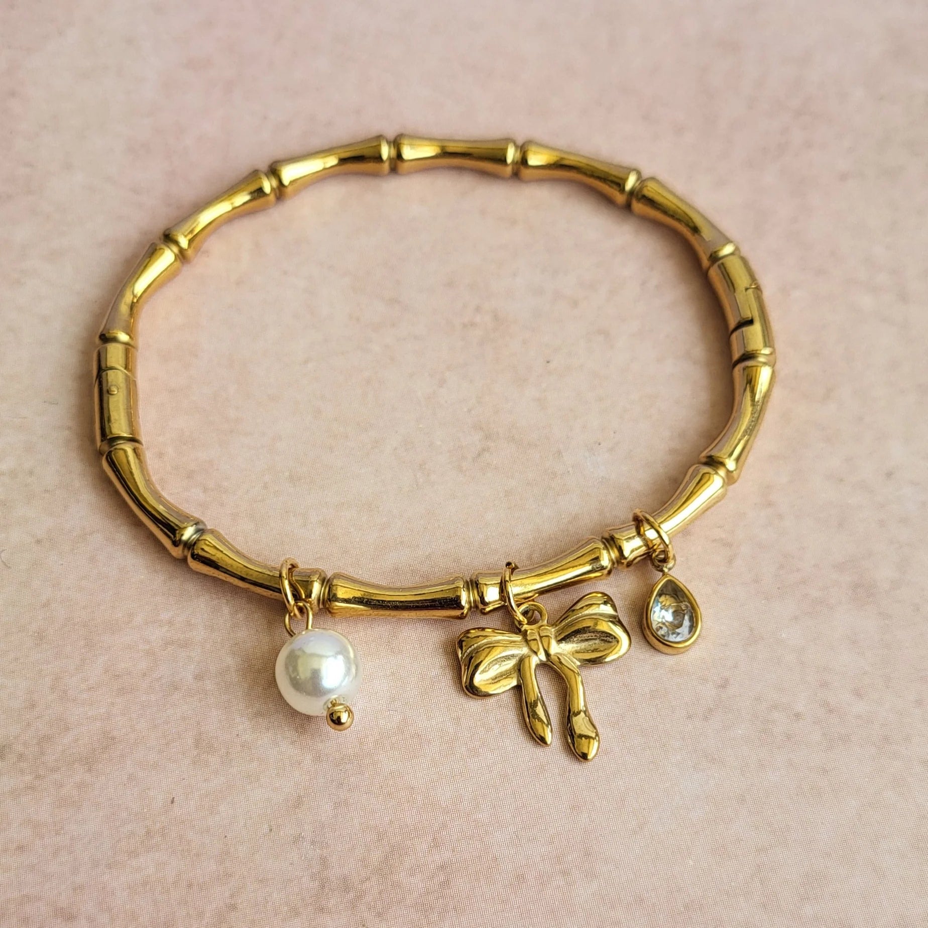 Coquette Charm Bangle - Zenee - Bracelets