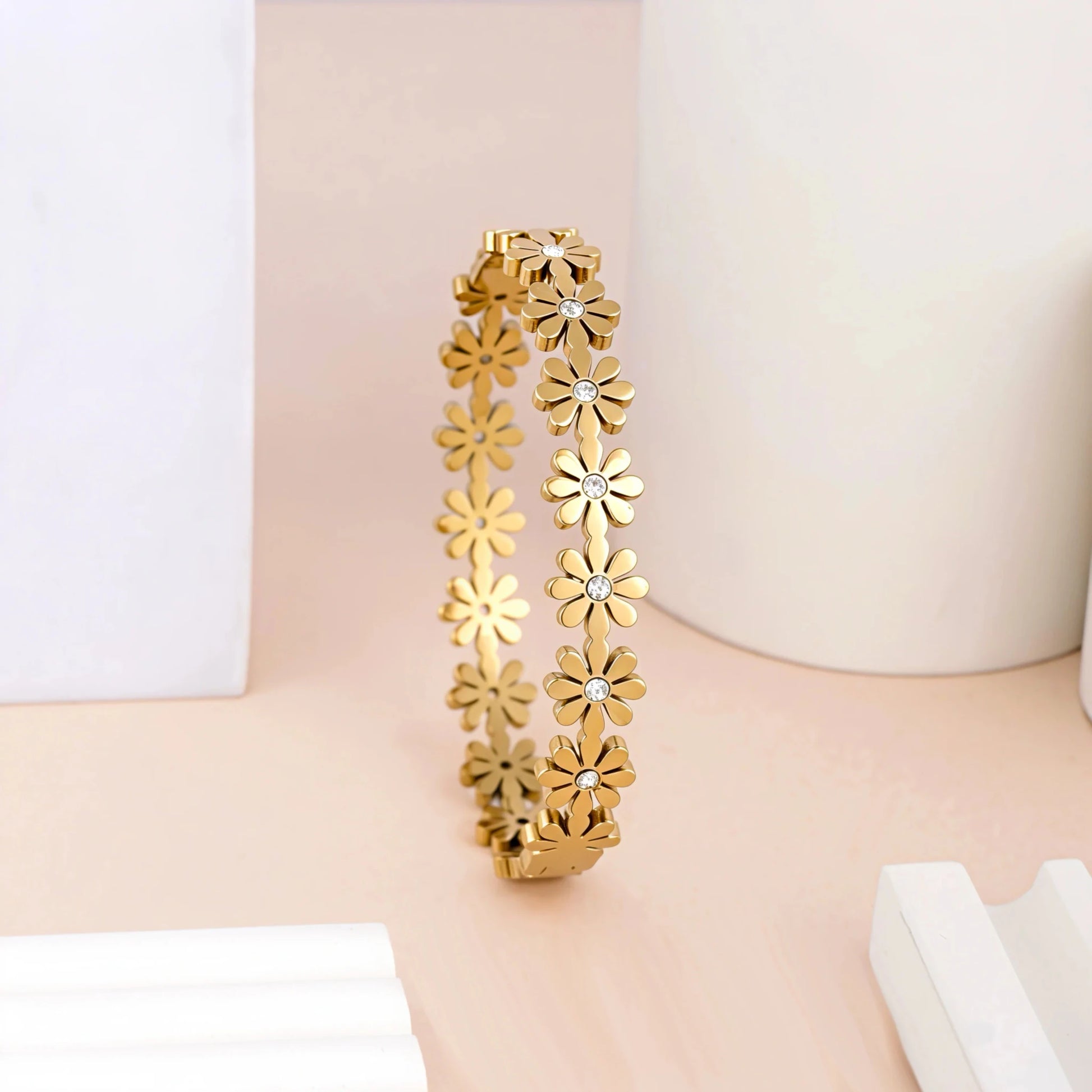 Daisy Glow Bangle - Zenee - Bracelets