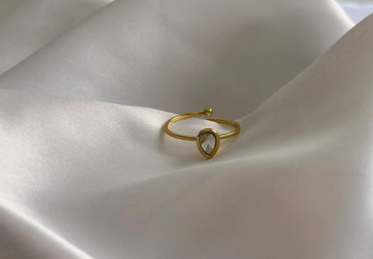 Elara Drop Ring - Zenee - Rings