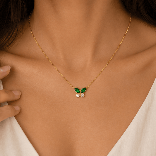 Emerald Flutter Necklace - Zenee-Necklaces