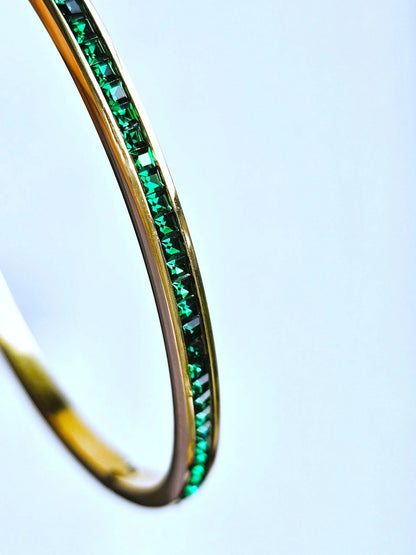 Emerald Luxe Line Bangle - Zenee - Bracelets