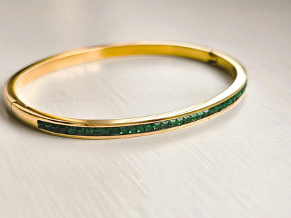 Emerald Luxe Line Bangle - Zenee - Bracelets