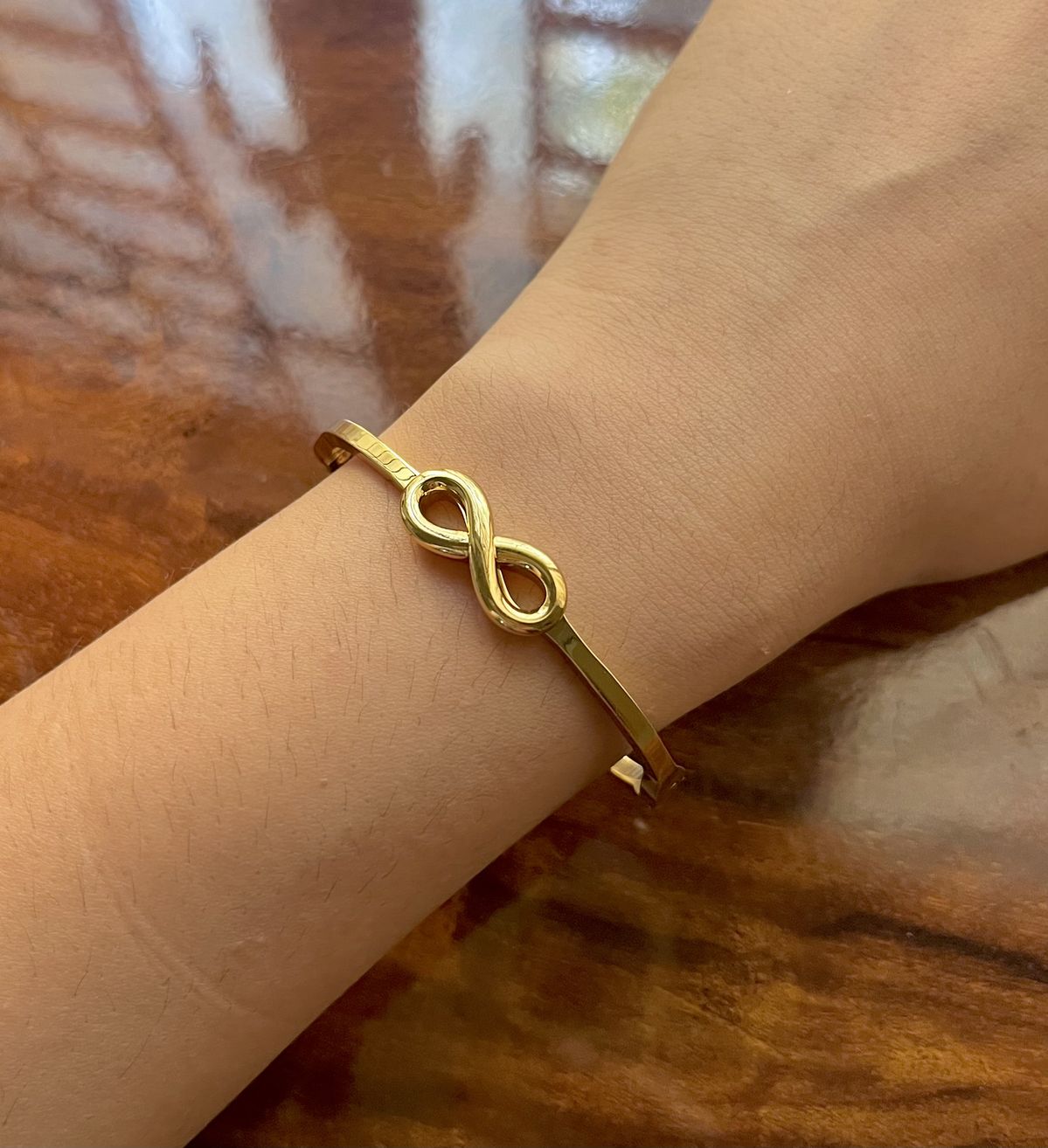 Infinity Glow Bracelet - Zenee - Bracelets