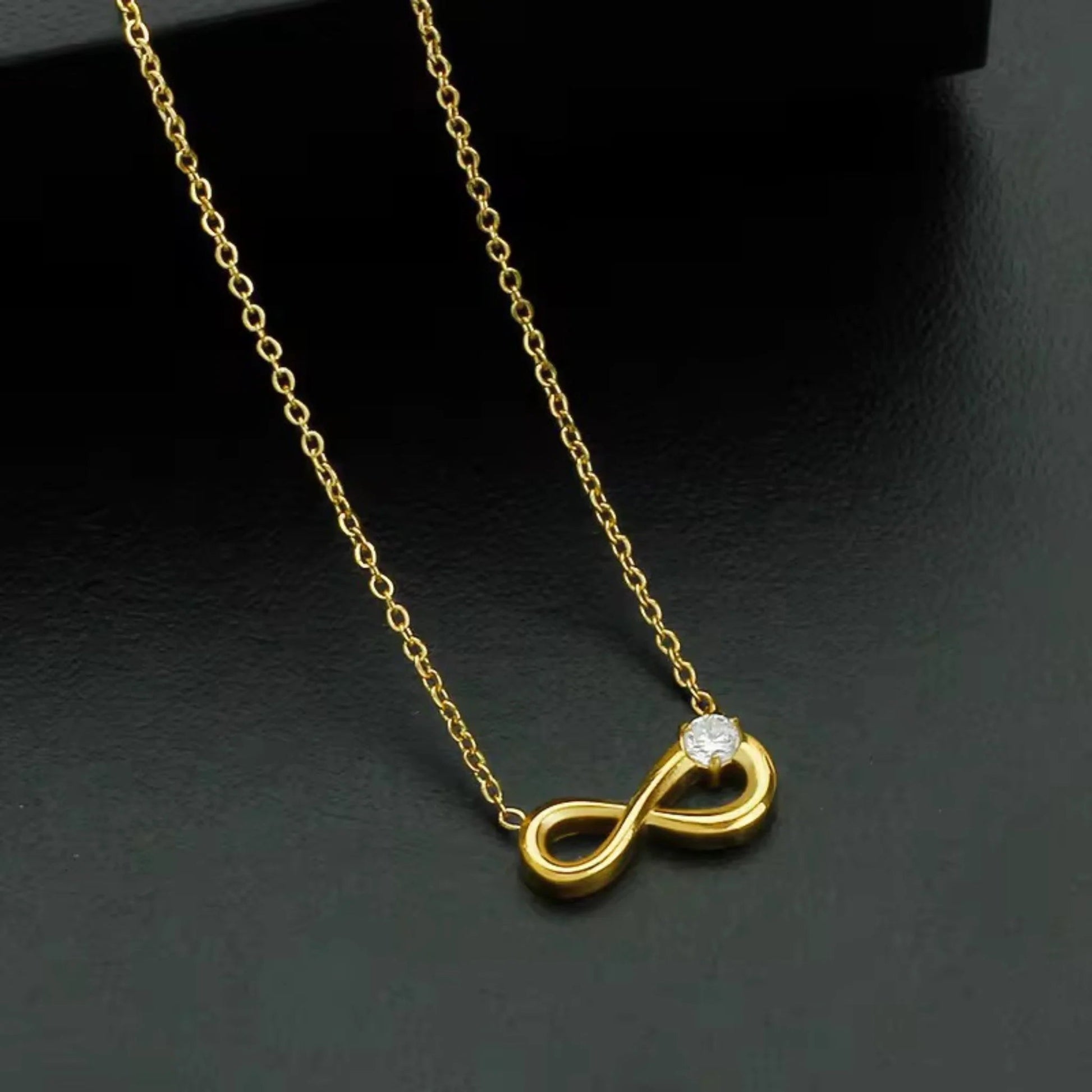 Infinity Glow Necklace - Zenee - Necklaces