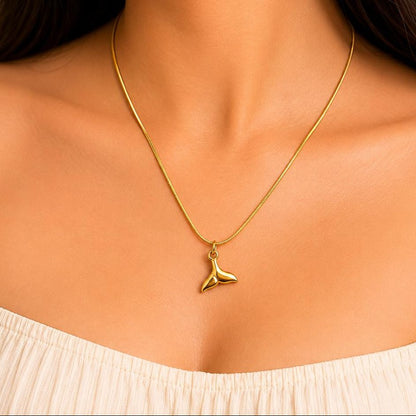 Merelle Tail Necklace - Zenee - Necklaces