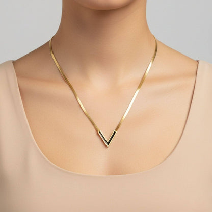 Noir V Luxe Necklace - Zenee - Necklaces