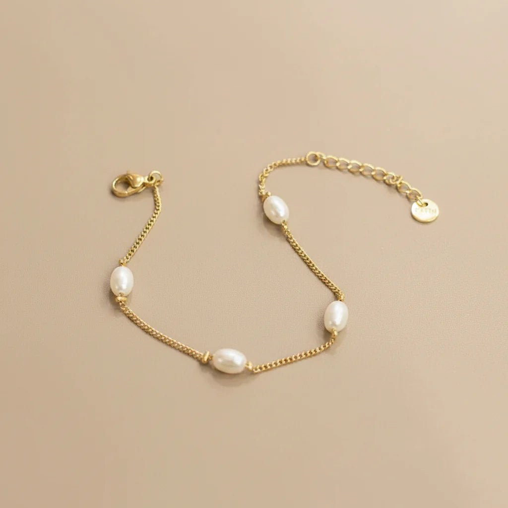 Pearl Whisper Bracelet - Zenee - Bracelets