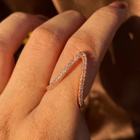 Vera V Ring – Rose Gold - Zenee - Rings