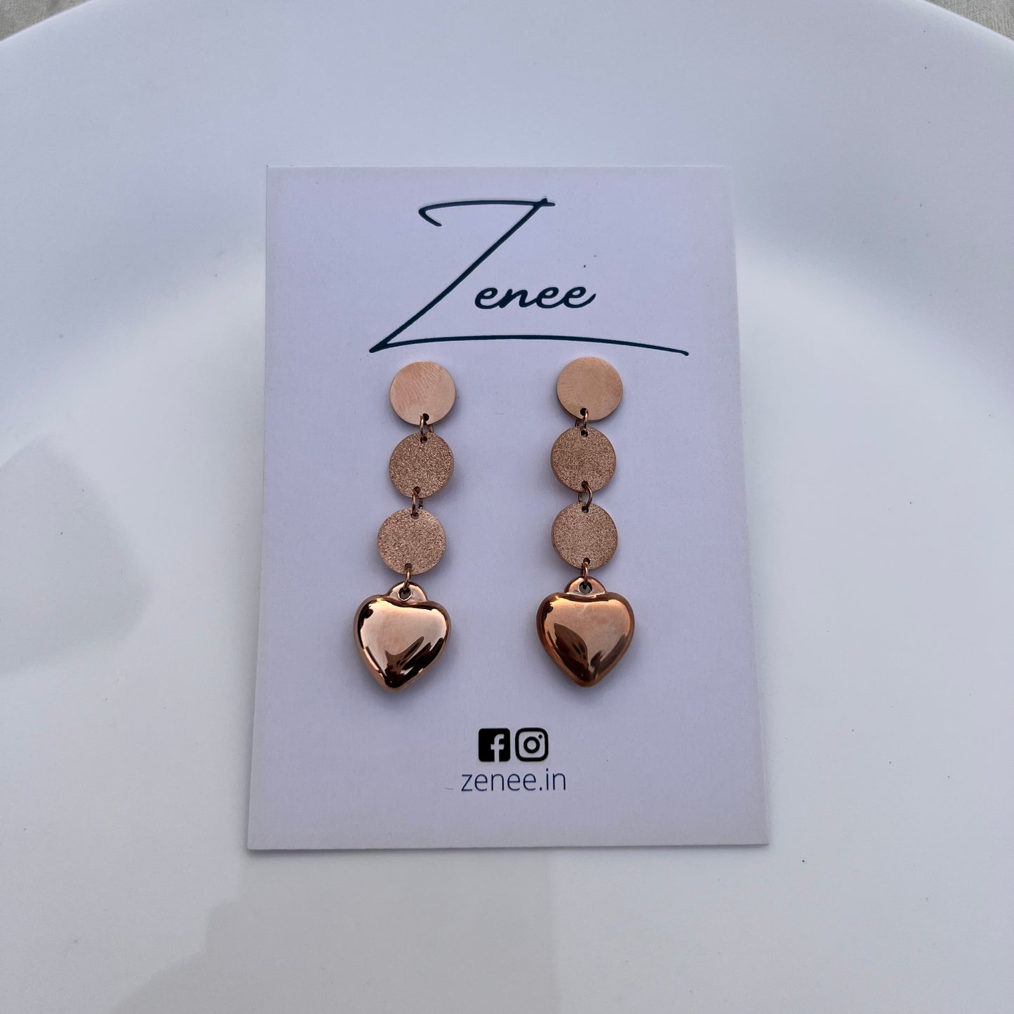 Volla Heart Earrings