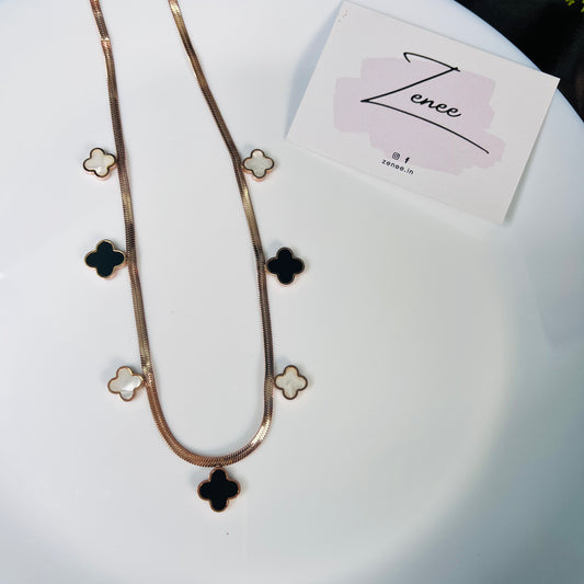 Zoey Black And White Clover Necklace