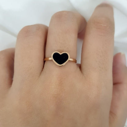 Arzoo Black Heart Ring - Zenee-Rings