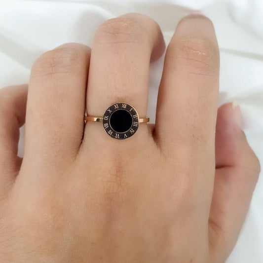 Arzoo Black Roman Ring - Zenee-Rings