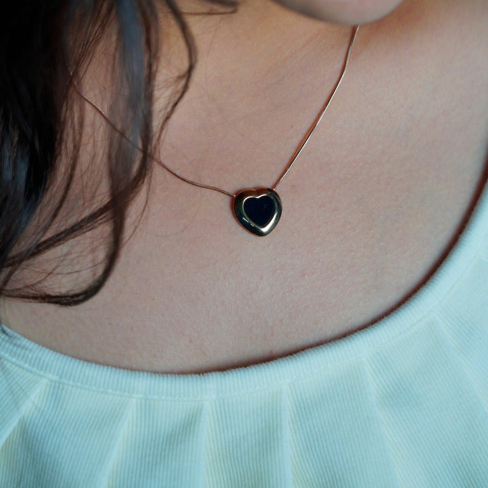 Black Enamel Heart Necklace - Zenee-Necklaces