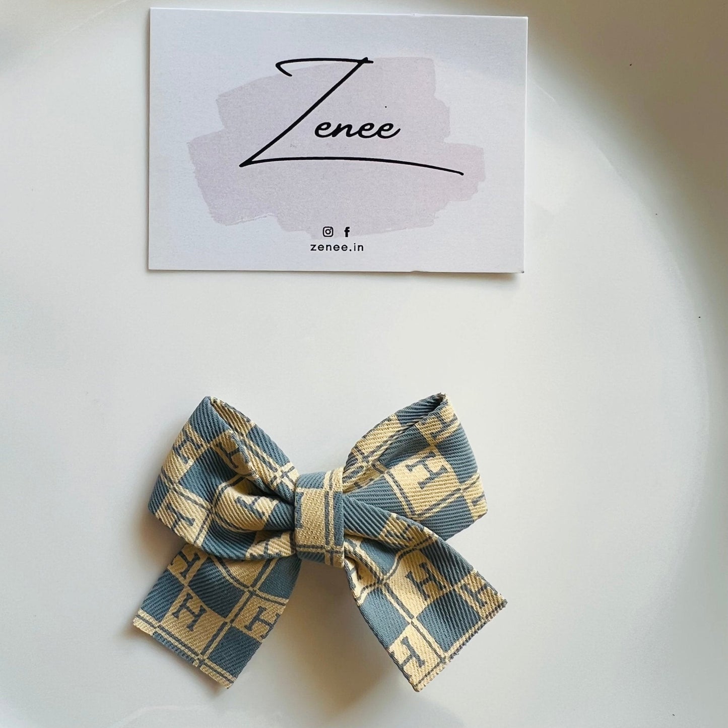 Bow Hair Clip - Zenee.in-Hair Accessories