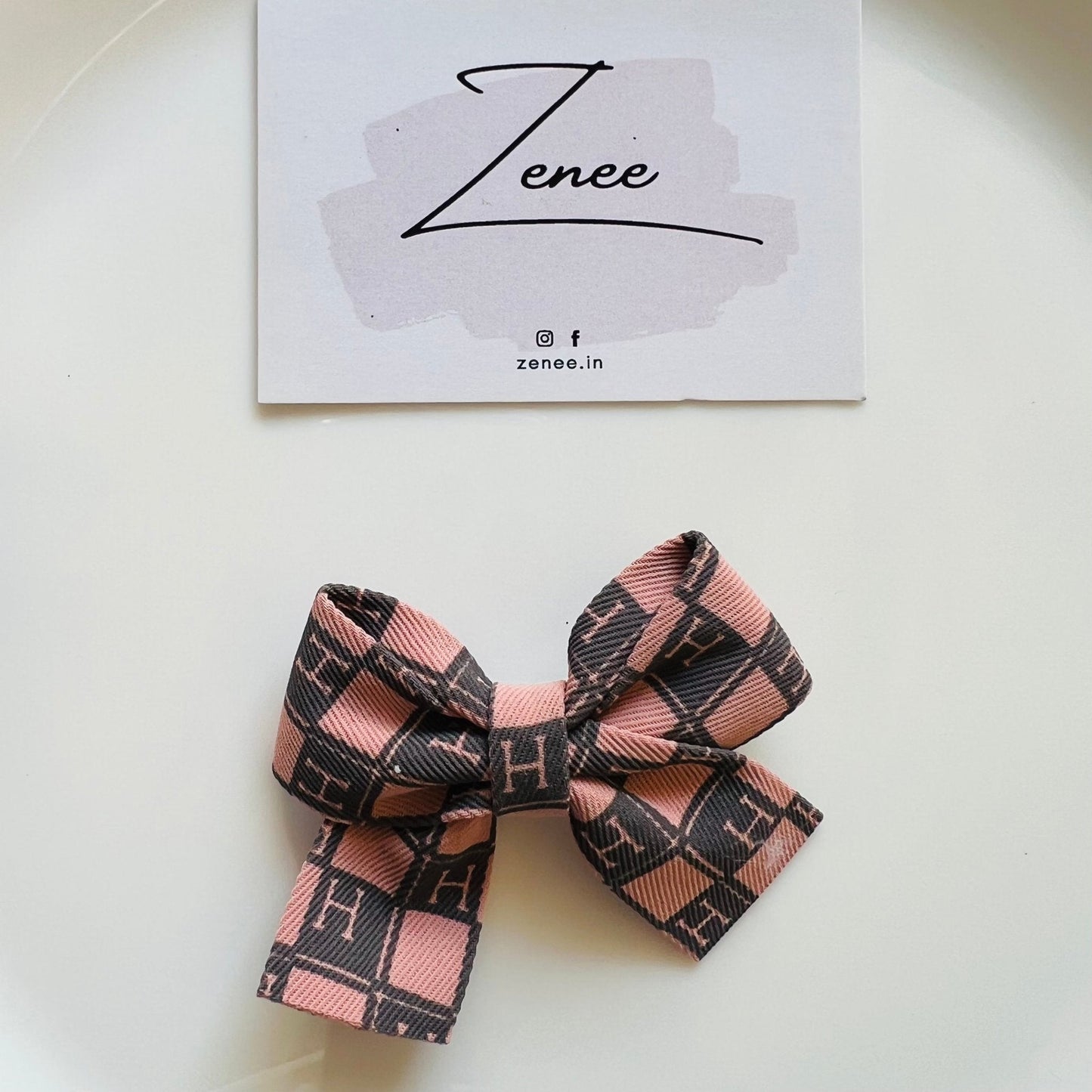 Bow Hair Clip - Zenee.in-Hair Accessories