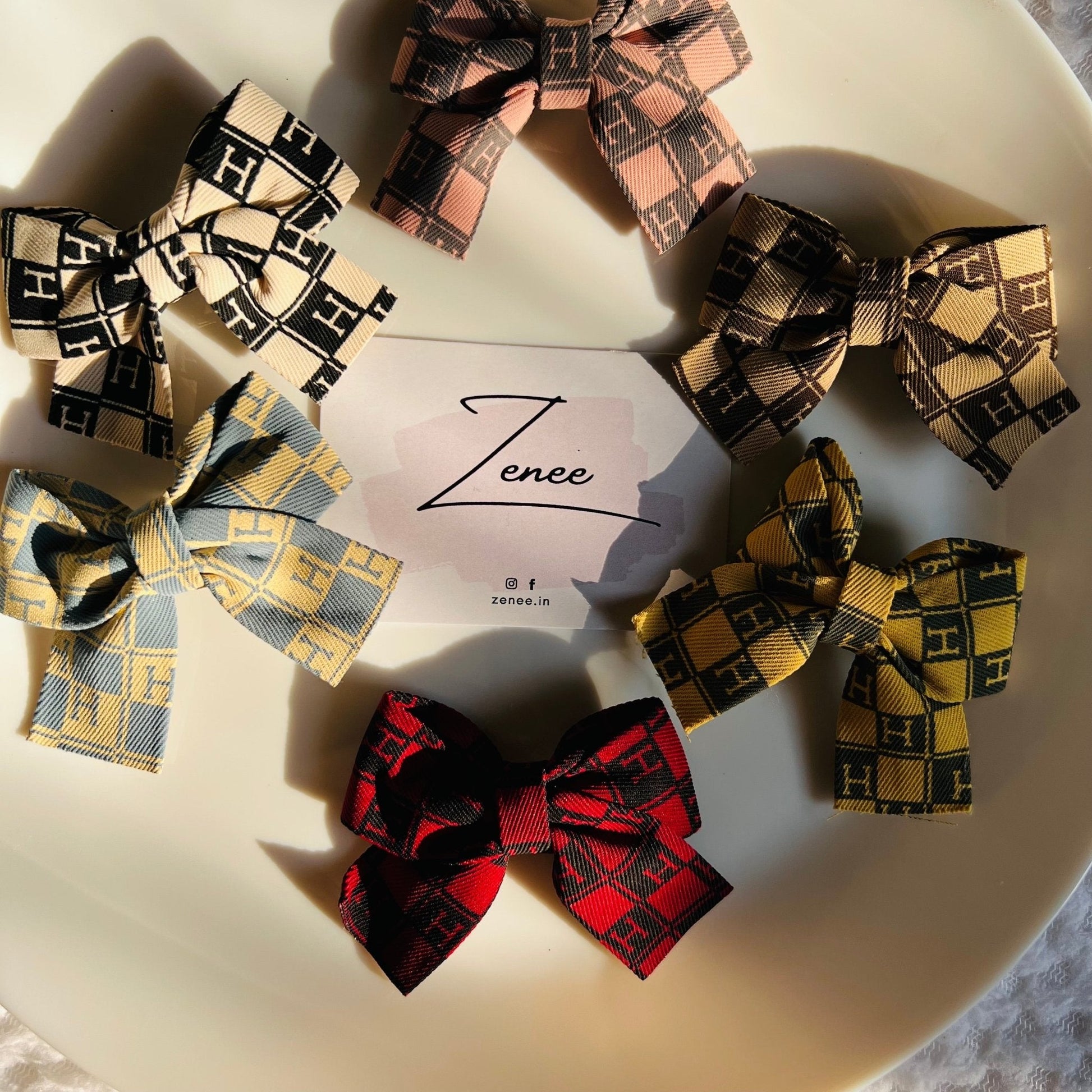 Bow Hair Clip - Zenee.in-Hair Accessories