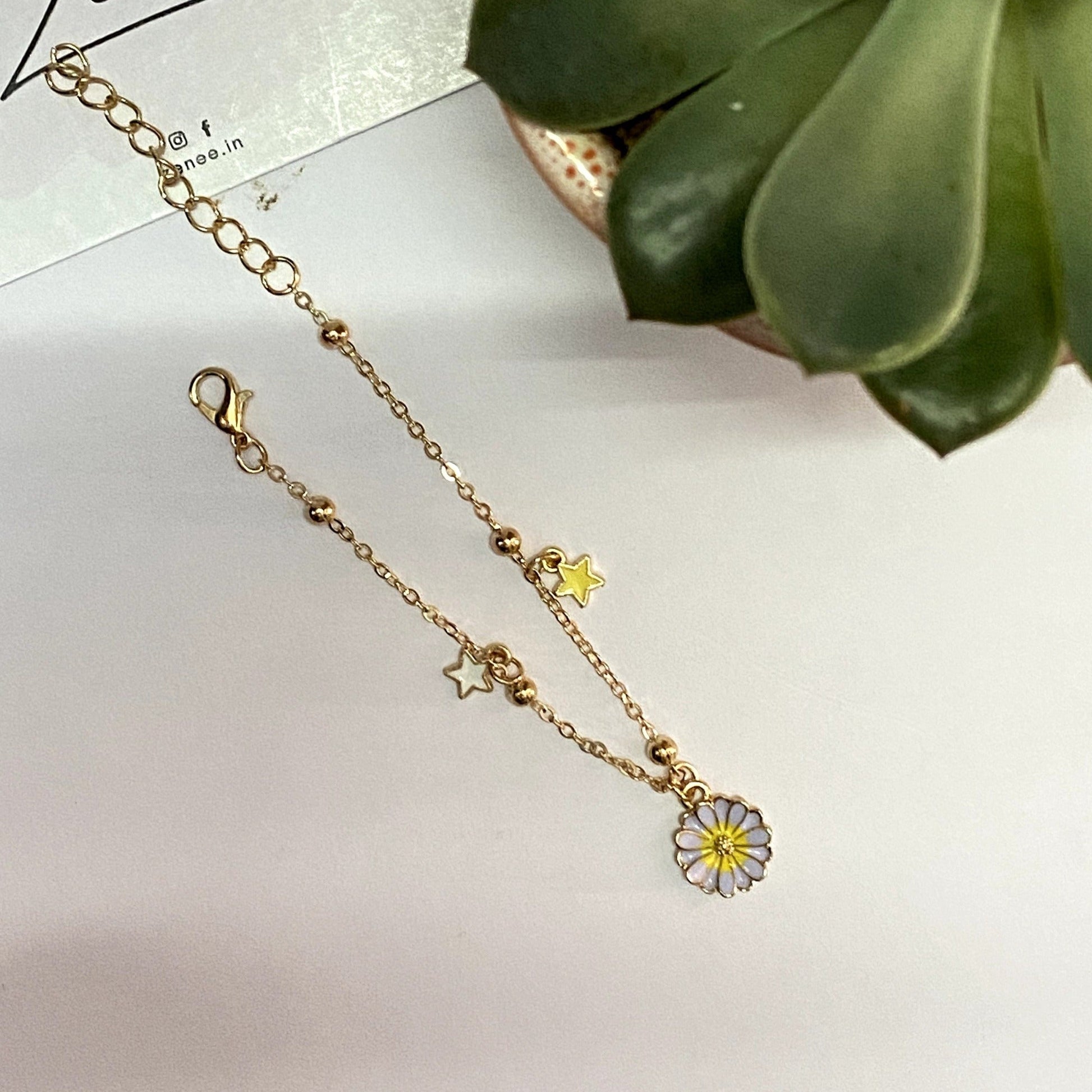 Daisy Charm Bracelets - Zenee.in-Bracelets