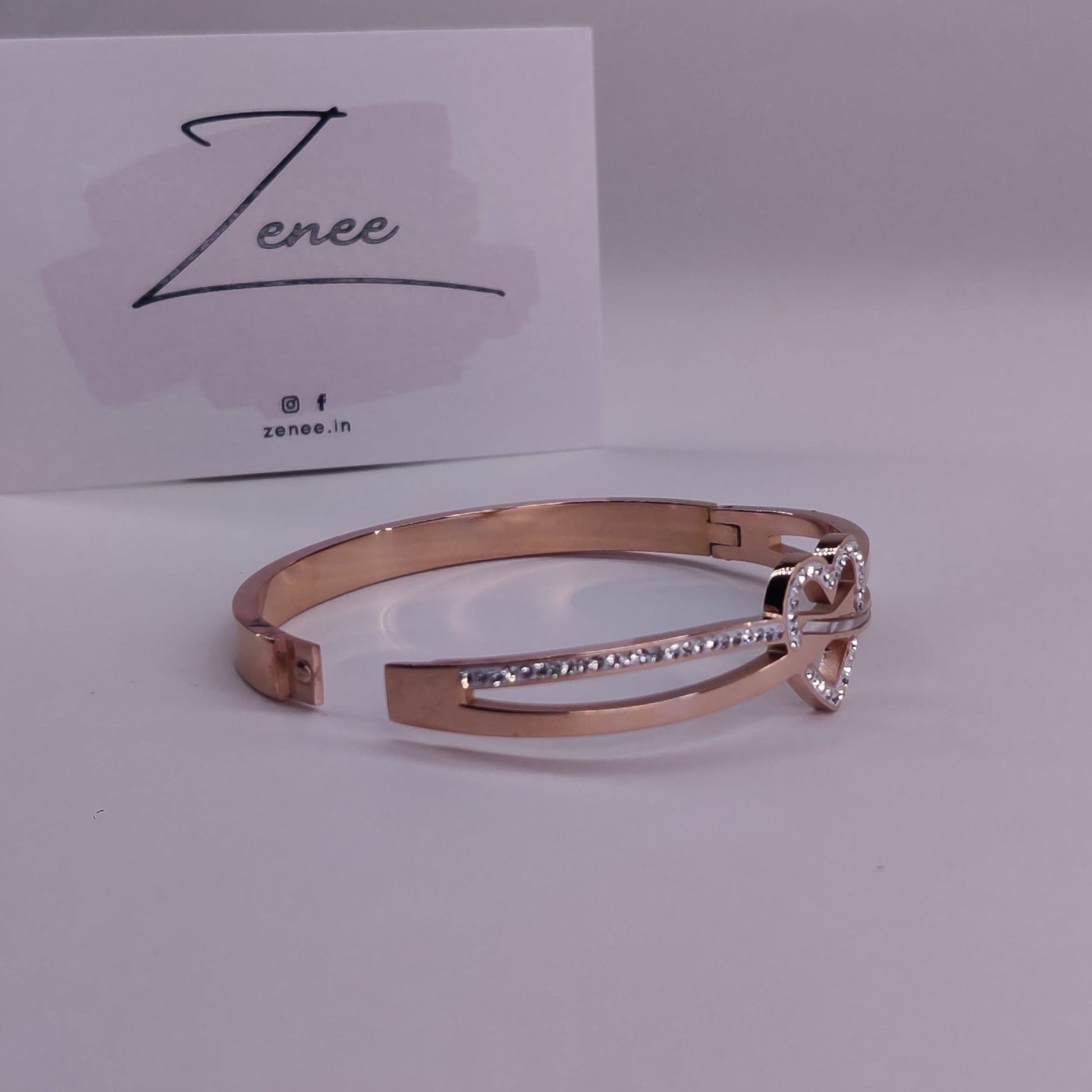 Leah Heart Bracelet - Zenee.in-Bracelets