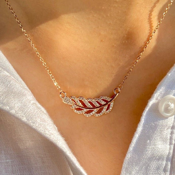 Metal Leaf Pendant Necklace - Zenee.in-Necklaces