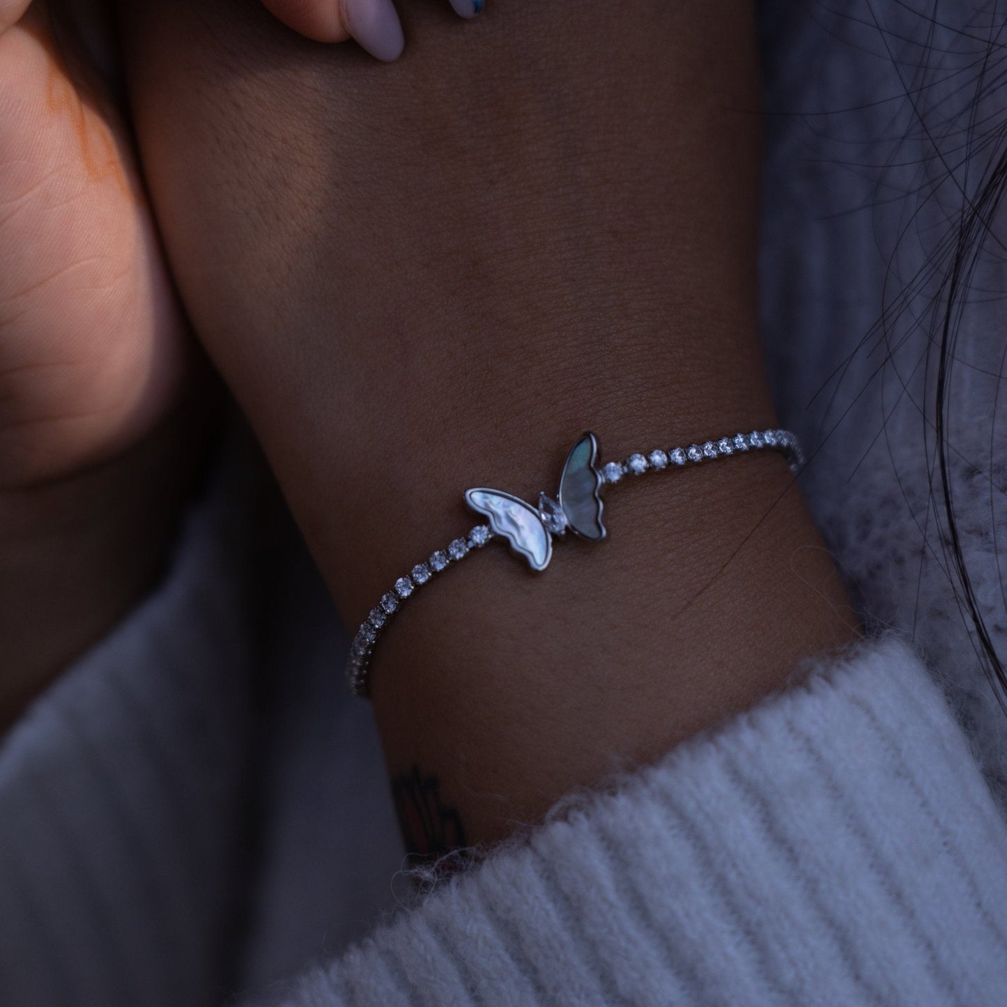 Sliver Butterfly Bracelet - Zenee.in-Bracelets