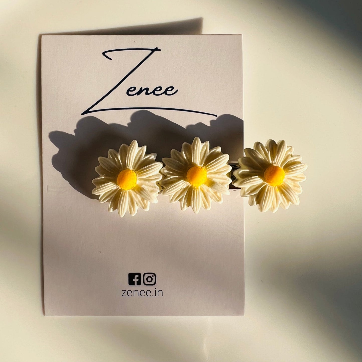 Three White Daisy Flower Hair Clip - Zenee.in-Hair Accessories