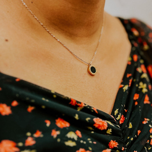 White And Black Roman Pendant Necklace - Zenee.in-Necklaces